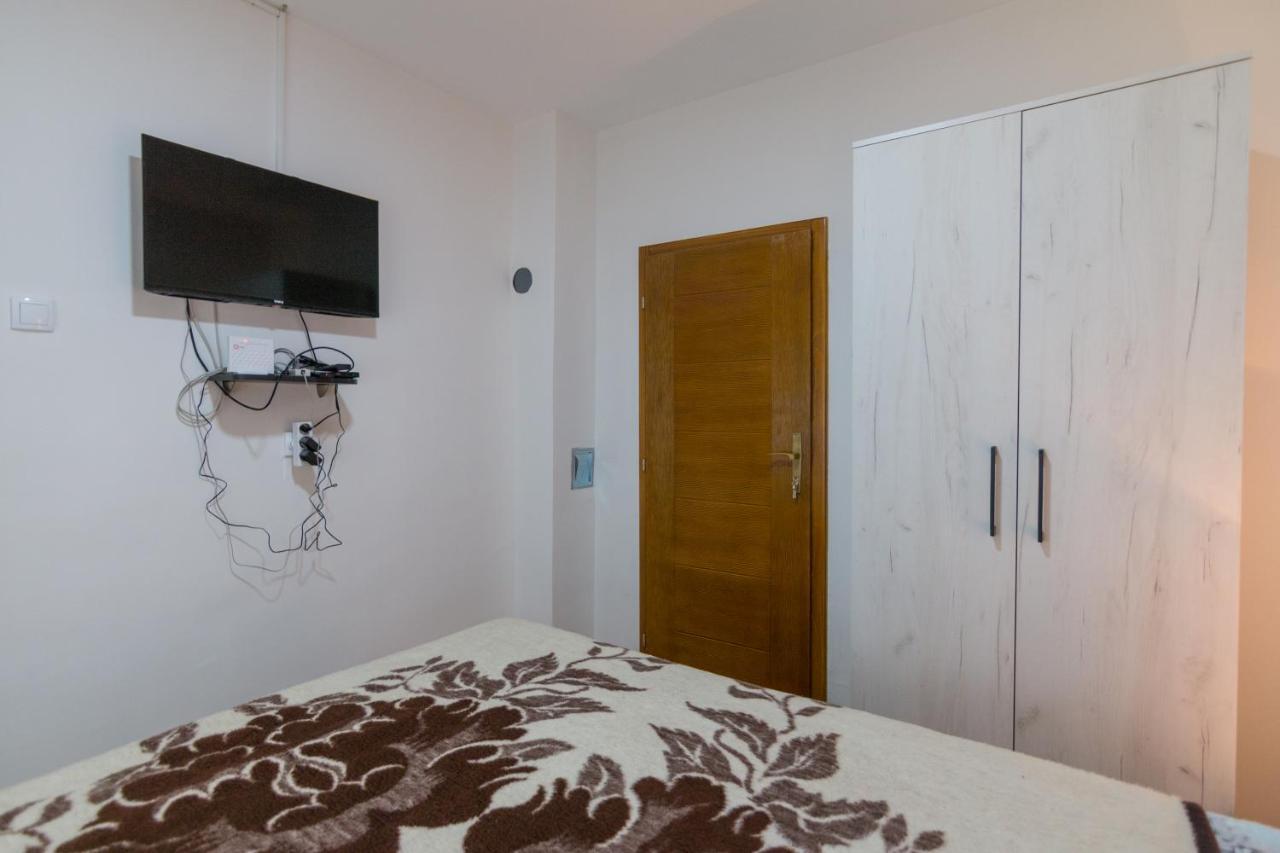פרוצ'ץ Apartman Olga מראה חיצוני תמונה
