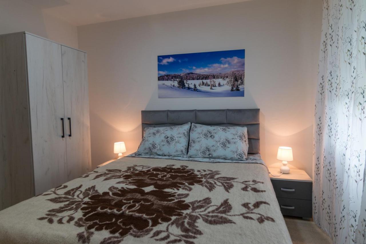פרוצ'ץ Apartman Olga מראה חיצוני תמונה