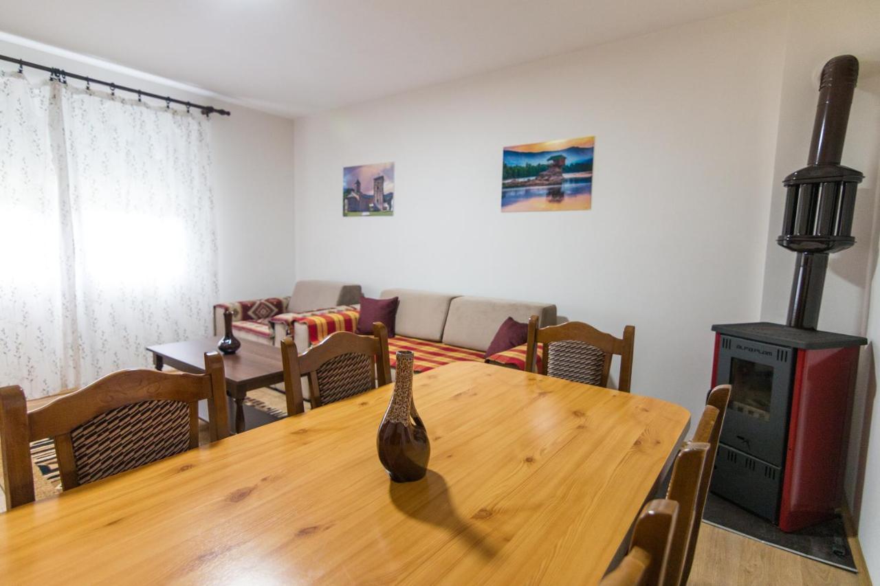 פרוצ'ץ Apartman Olga מראה חיצוני תמונה